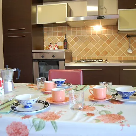 Appartement Laguna Di Chia