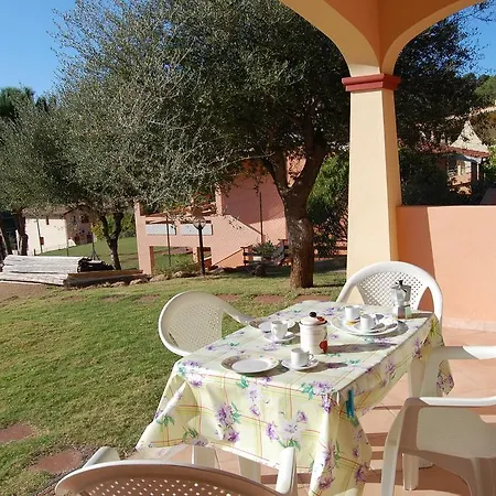 Laguna Di Chia Appartement *
