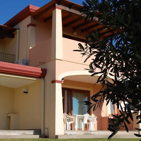 Laguna Di Chia * Domus De Maria