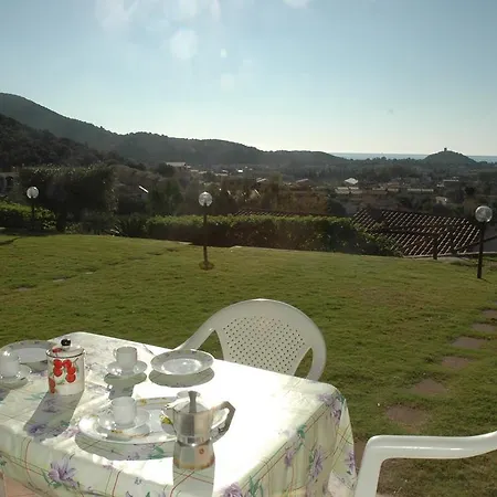 Appartement Laguna Di Chia Domus De Maria