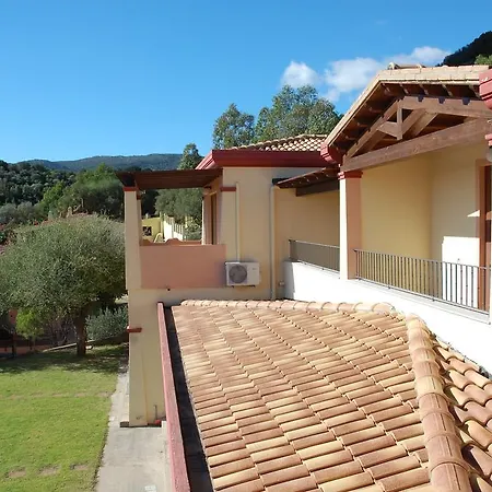 Appartement Laguna Di Chia *