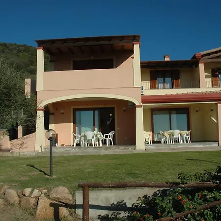 Laguna Di Chia Appartement *