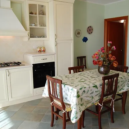 Appartement Laguna Di Chia