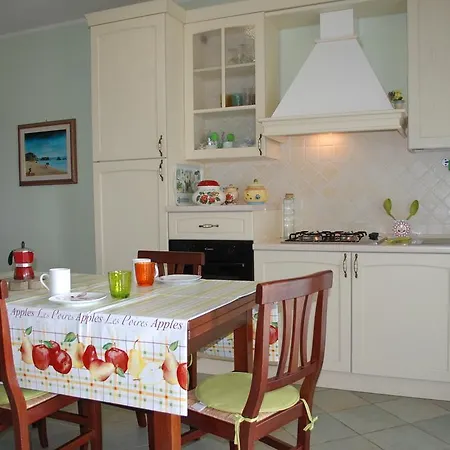 Appartement Laguna Di Chia